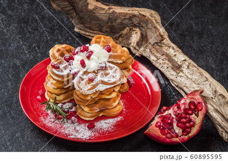 手作りワッフル Waffles of Dutch, French and Belgian foods 60895595