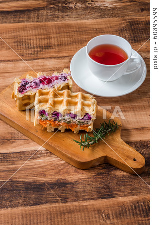 手作りワッフル Waffles of Dutch, French and Belgian foods 60895599