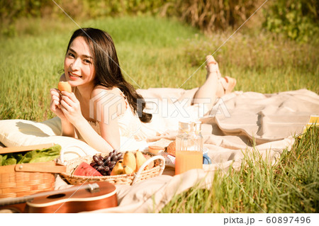 女性 ライフスタイル 女性 ライフスタイル 60897496