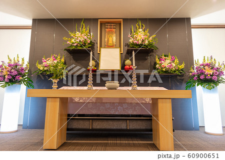 祭壇・お葬式・通夜・式場・告別式・葬儀・葬祭 ・家族葬・供花・花・生花 祭壇・お葬式・通夜・式場・告別式・葬儀・葬祭 ・家族葬・供花・花・生花 60900651