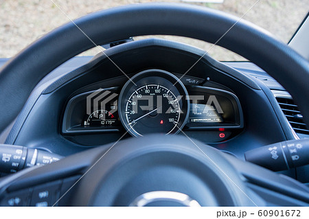 スピードメーター 制限速度 国産車の写真素材