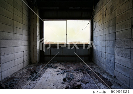 廃墟 ニュー晴翠荘 岐阜県可児郡御嵩町 鬼岩温泉の写真素材