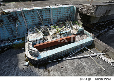 廃墟 ニュー晴翠荘 岐阜県可児郡御嵩町 鬼岩温泉の写真素材