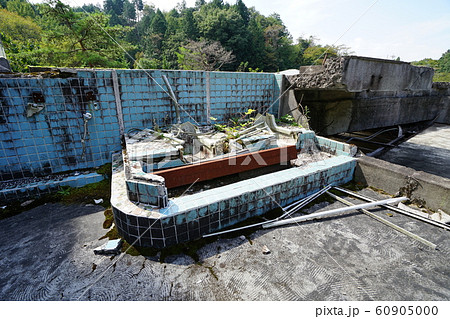 廃墟 ニュー晴翠荘 岐阜県可児郡御嵩町 鬼岩温泉の写真素材