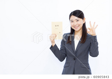 30代 ビジネスウーマン 30代 ビジネスウーマン 60905843
