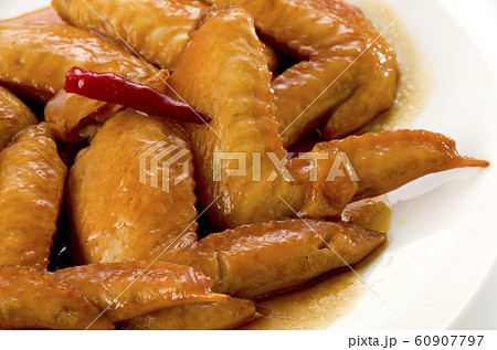 手羽先の甘辛照り焼き 手羽先の甘辛照り焼き 60907797