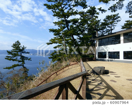 冬の真鶴岬とケープ真鶴 60907964