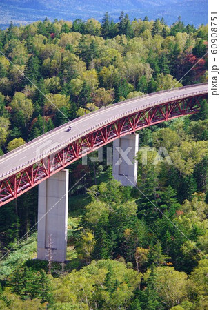 北海道　三国峠　松見大橋 60908751