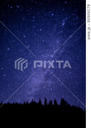 阿智村　星空　縦 60909278