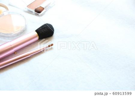 メイク用品 60913599