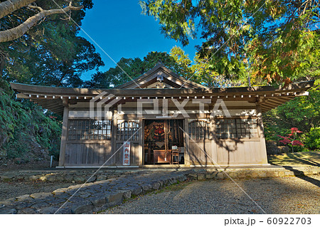 【興国寺】 和歌山県日高郡由良町大字門前 【興国寺】 和歌山県日高郡由良町大字門前 60922703