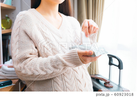 妊婦 ウエットティッシュ 汗拭きシート 入院 旅行 準備 60923018