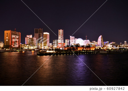 日本の横浜都市景観 横浜みなとみらい21などを望む=2019年12月27日撮影 日本の横浜都市景観 横浜みなとみらい21などを望む=2019年12月27日撮影 60927842