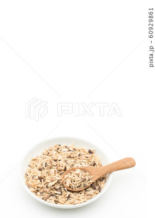 乾燥　キャッサバ　ルート　ユッカ　ルート　ハーブ: Cassava Root,Yucca root 60929861