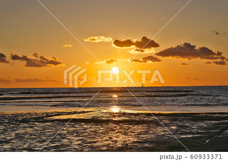 【天神崎 (夕刻)】 和歌山県田辺市天神崎 【天神崎 (夕刻)】 和歌山県田辺市天神崎 60933371