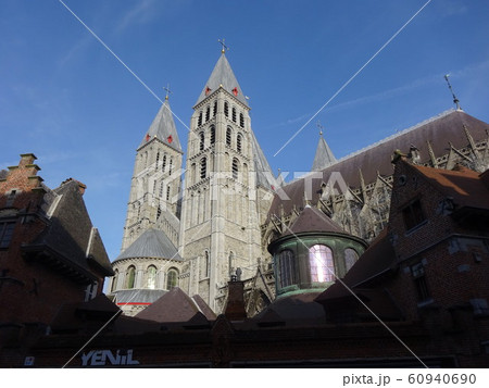Tournai　ノートルダム大聖堂 60940690