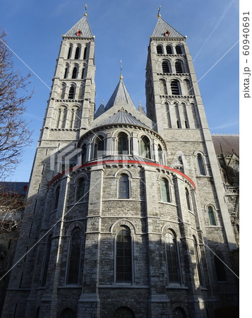 Tournai　ノートルダム大聖堂 60940691