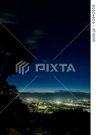 高良大社からの久留米市の夜景 高良大社からの久留米市の夜景 60942056