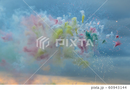 天気 雲 気象 60943144