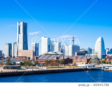 横浜　赤レンガ倉庫とみなとみらい 60945786