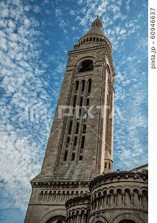 Steeple at the Basilica of Sacre Coeur facade in Paris 60946637