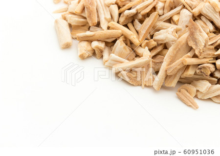シャタバリ　お茶用　乾燥ハーブ　ルート　根: Shatavari root 60951036