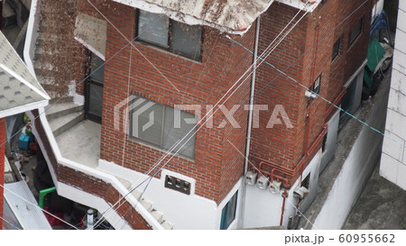 ソウル 韓国の風景 韓屋 60955662