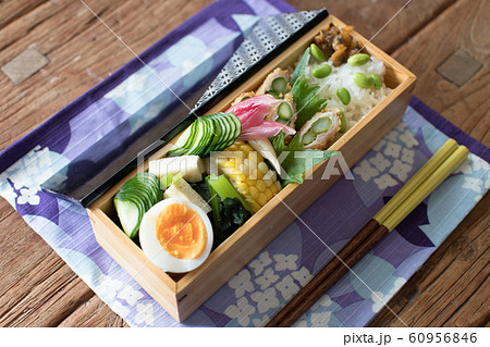 アスパラの肉巻きと枝豆ごはん アスパラの肉巻きと枝豆ごはん 60956846