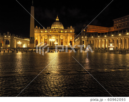 バチカン・サンピエトロ大聖堂 夜景 / St. Peter's Basilica, Vatican 60962093