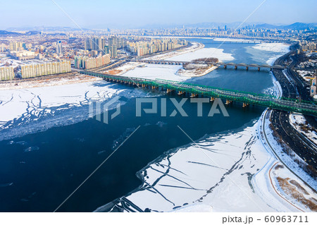 漢江 冬 雪景色 60963711