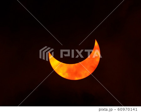 2019年12月26日　インド金環日食 60970141