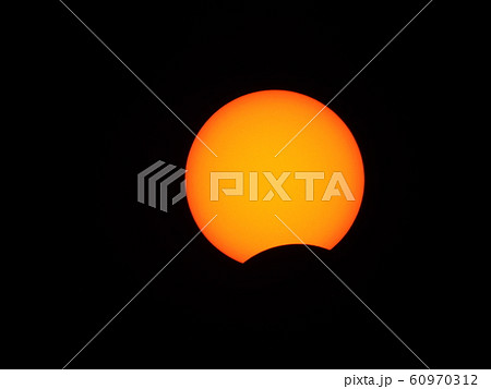 2019年12月26日　インド金環日食 60970312