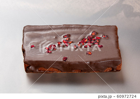 チョコレートバームクーヘン チョコレートバームクーヘン 60972724