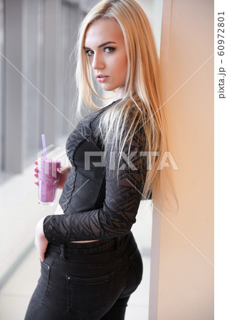 Portrait of a beautiful blonde Portrait of a beautiful blonde 60972801