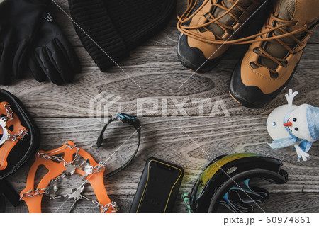 雪山トレッキング道具 60974861