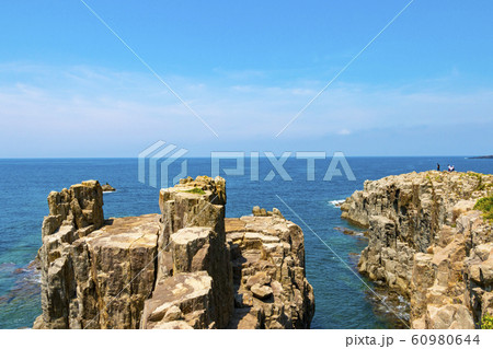 東尋坊の風景。福井県坂井市三国町安島 東尋坊の風景。福井県坂井市三国町安島 60980644