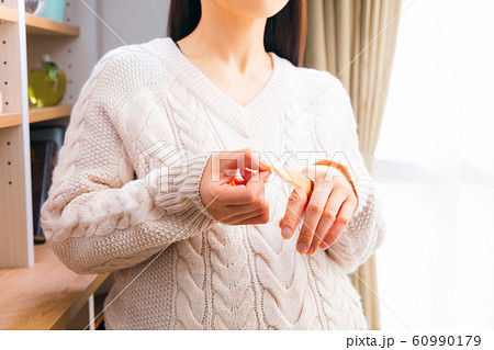 絆創膏　妊婦 60990179