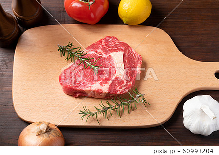 牛肩ロース肉 牛肩ロース肉 60993204