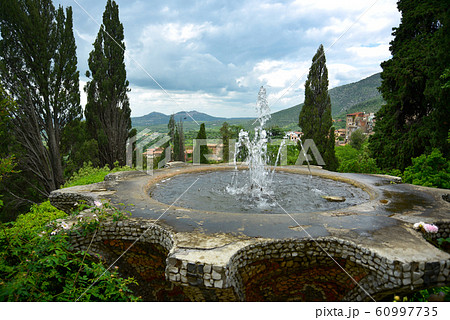 スカイライン 街中 ダウンタウン 60997735