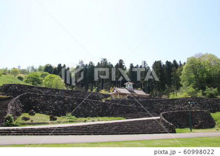 石垣　（国営越後丘陵公園） 60998022