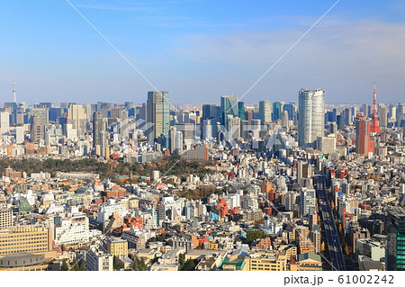 【東京都】東京タワーとスカイツリーと六本木ヒルズ 61002242