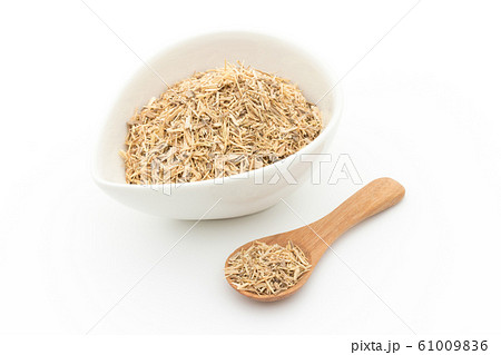 スーマ・ルート パフィア 乾燥ハーブ: Suma root (Pfaffia paniculata) スーマ・ルート パフィア 乾燥ハーブ: Suma root (Pfaffia paniculata) 61009836