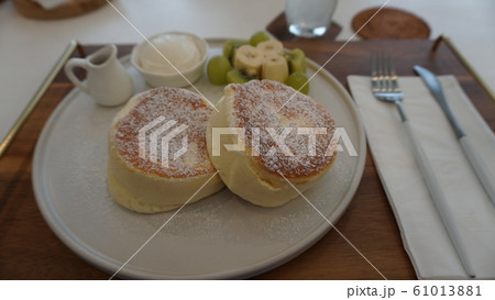 アメリカン 調理 食事 61013881