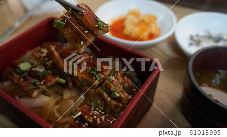 食事 ご飯 ライス 61013995