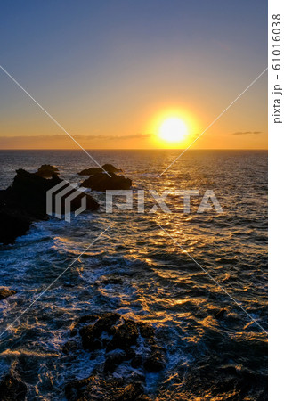 越前岬の夕暮れ 61016038