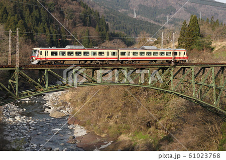 富山地方鉄道16010形電車 富山地方鉄道16010形電車 61023768