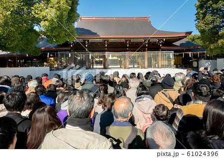 初詣 初詣 61024396