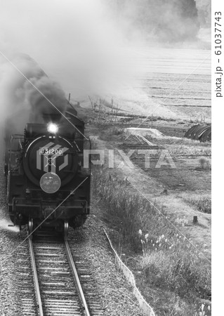 蒸気機関車 61037743