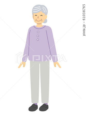 にこにこなシニア女性 61038765