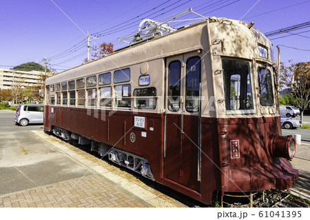門司港レトロ　西鉄路面電車車両　ワンマン100型　福岡県北九州市門司区 61041395